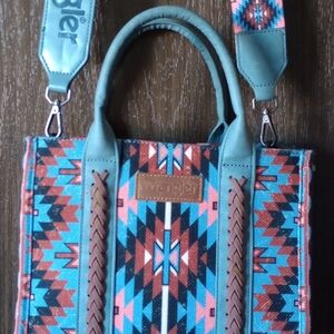 Wrangler Aztec Print Cowgirl Western Tote Crossbody Bag